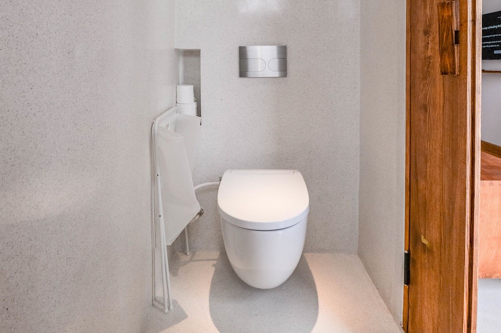 Photo of Bathroom in Dich Vong
