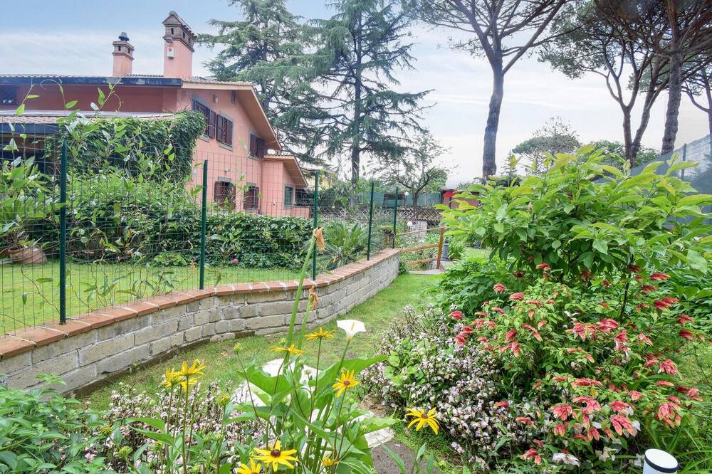 Photo of Outdoor in Marino