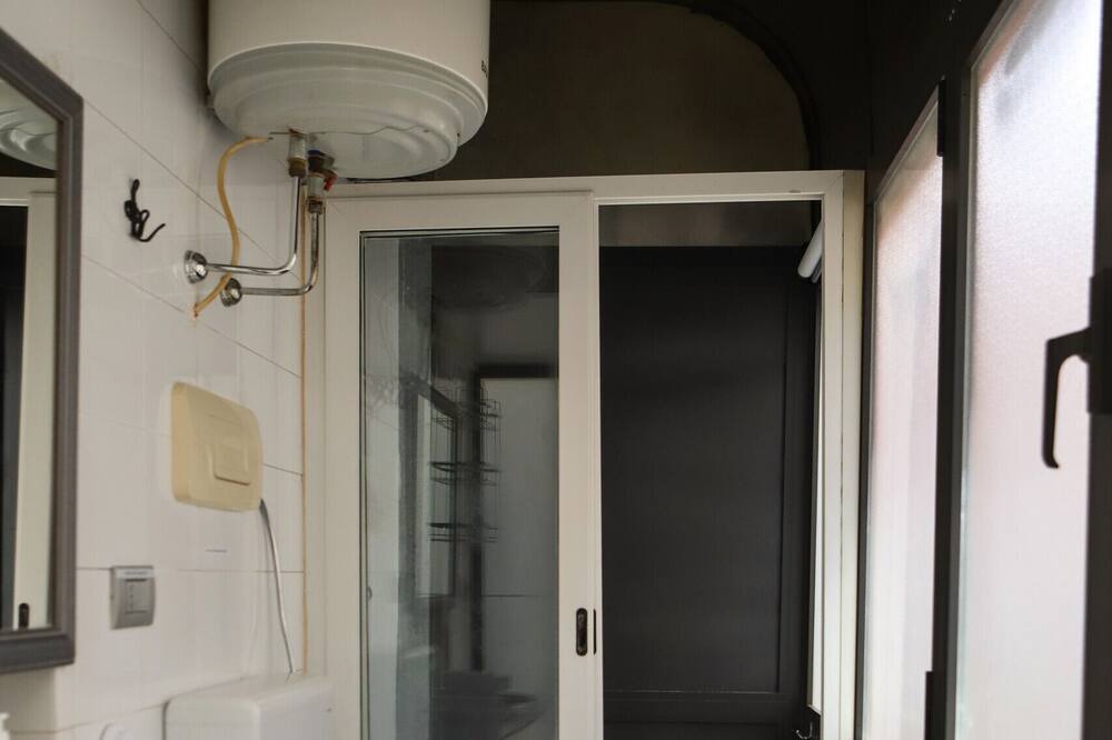 Photo of Bathroom in Pozzuoli