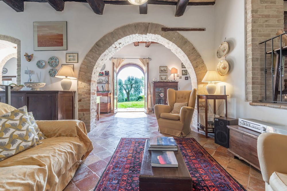 Photo of Bedroom in Offida