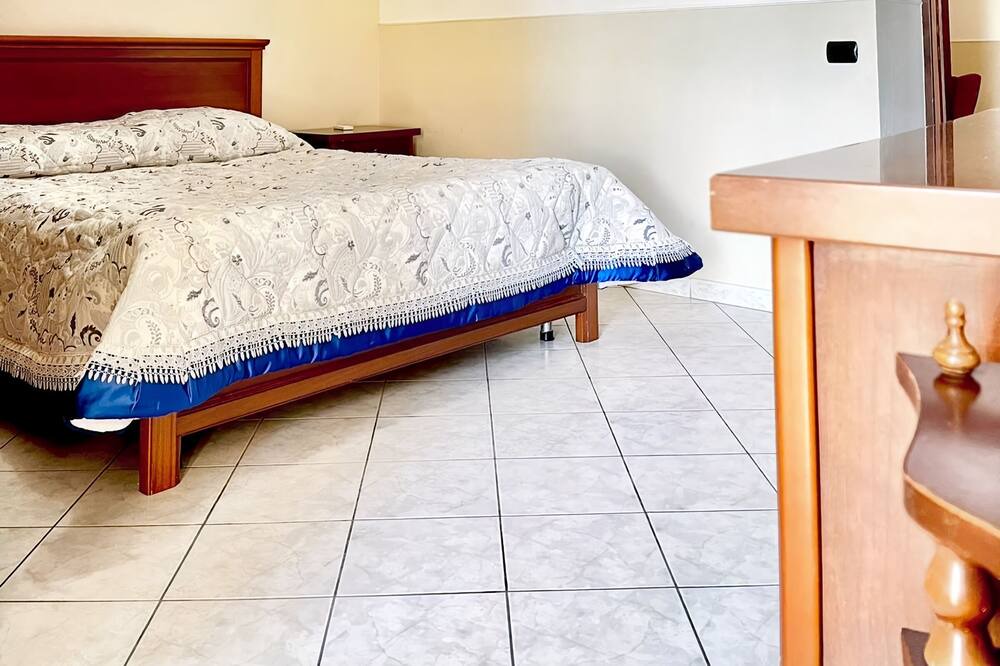 Photo of Bedroom in Bacoli