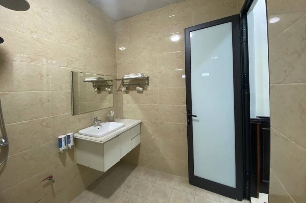 Photo of Bathroom in Luc Nam