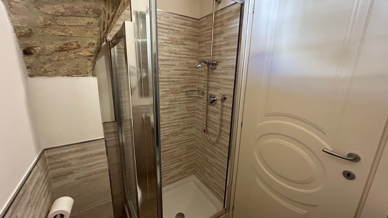 Photo of Bathroom in Vasto