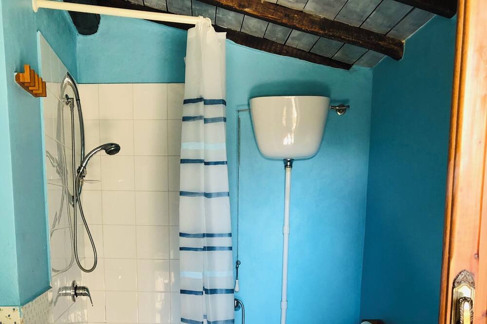 Photo of Bathroom in Lubriano