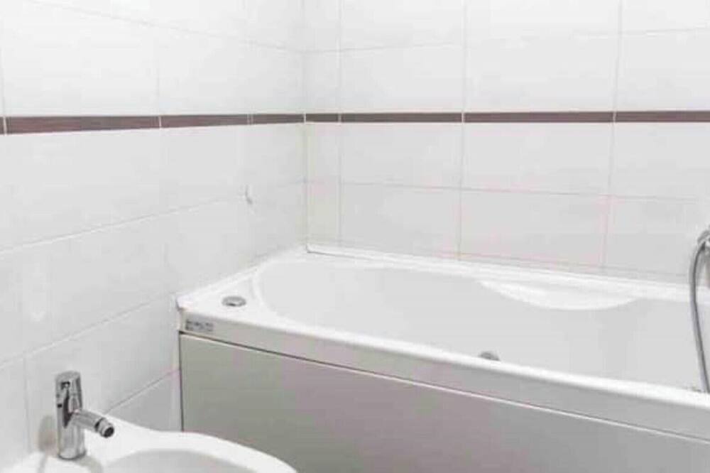 Photo of Bathroom in Quartiere XXIX Ponte Mammolo
