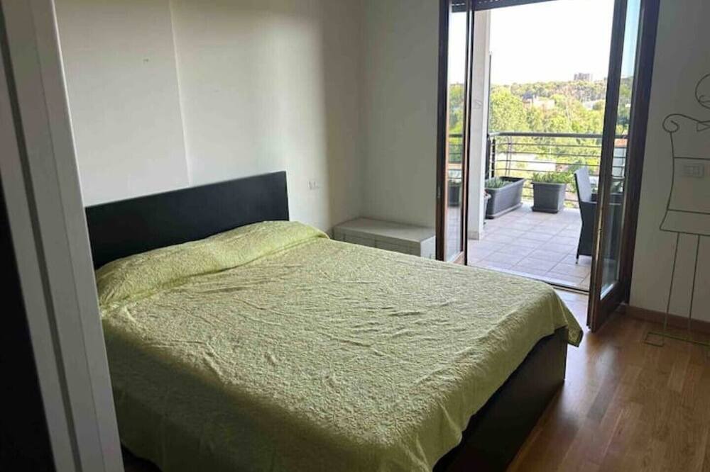 Photo of Bedroom in Quartiere XXIX Ponte Mammolo