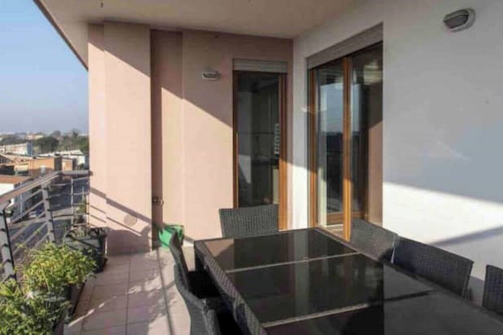 Photo of Outdoor in Quartiere XXIX Ponte Mammolo