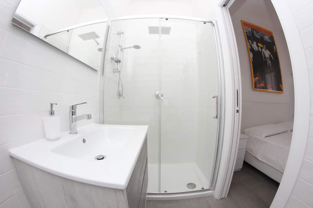 Photo of Bathroom in Capodimonte