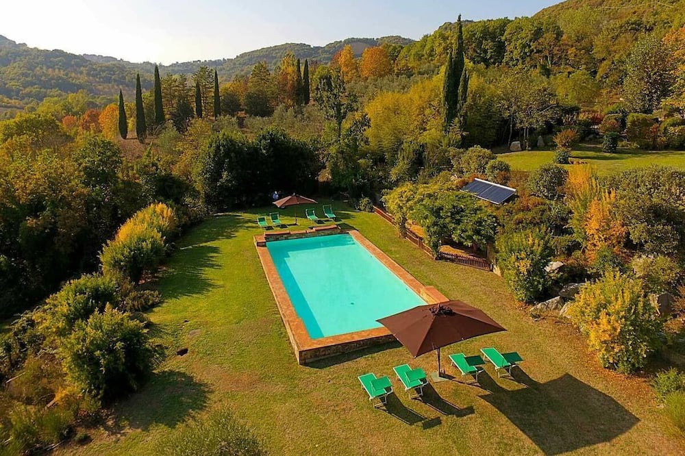 Photo of Outdoor in Ficulle