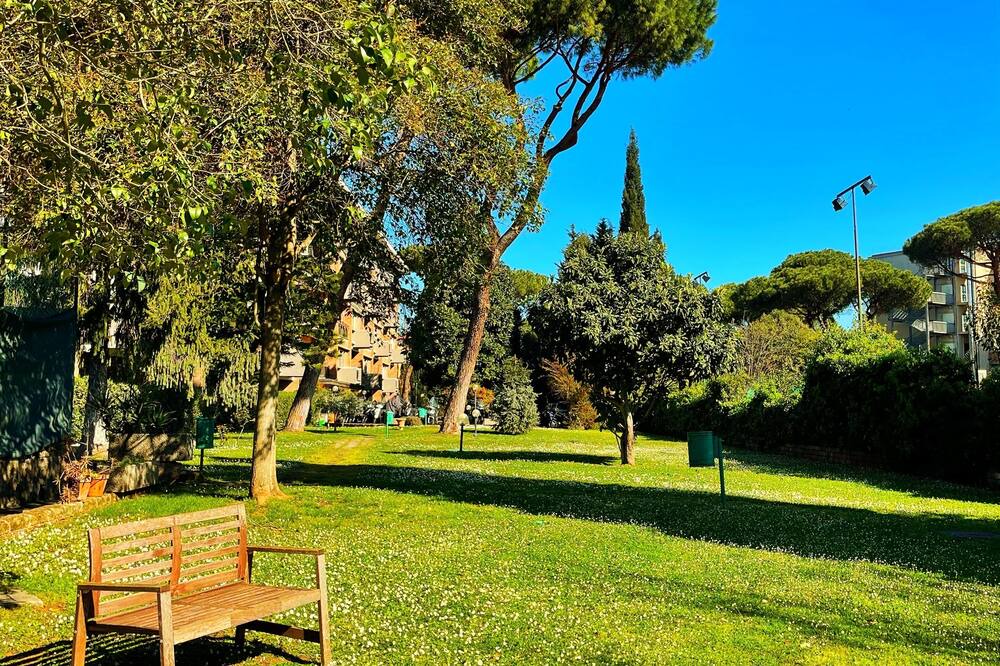 Photo of Outdoor in Aurelio