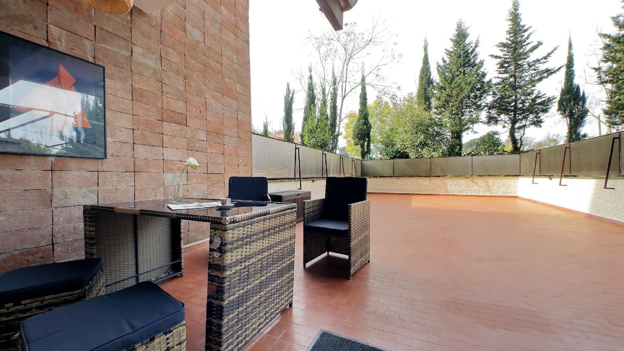 Photo of Outdoor in Aurelio