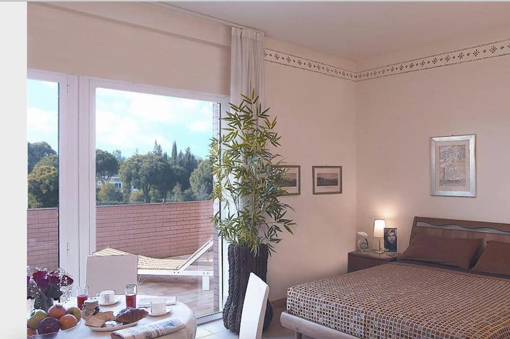 Photo of Bedroom in Zona XXX Castel Fusano