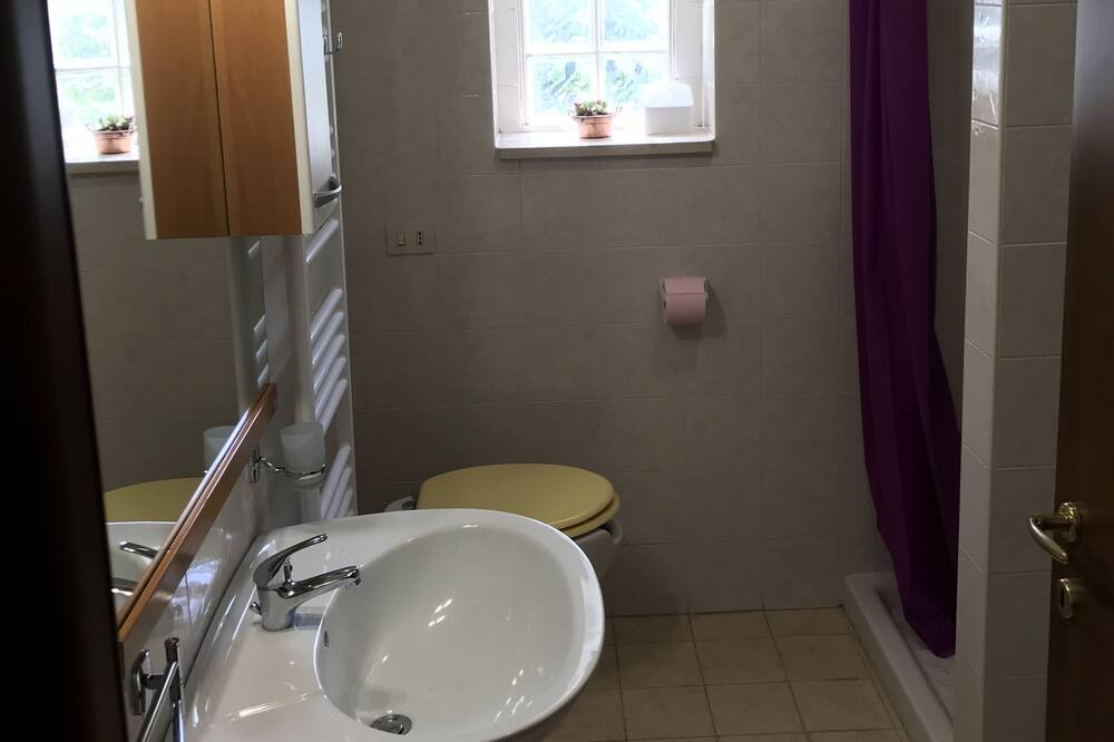 Photo of Bathroom in Sonnino