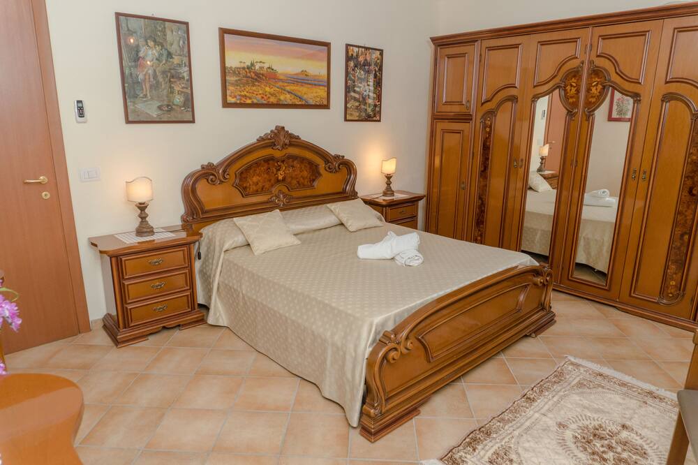 Photo of Bedroom in Termini
