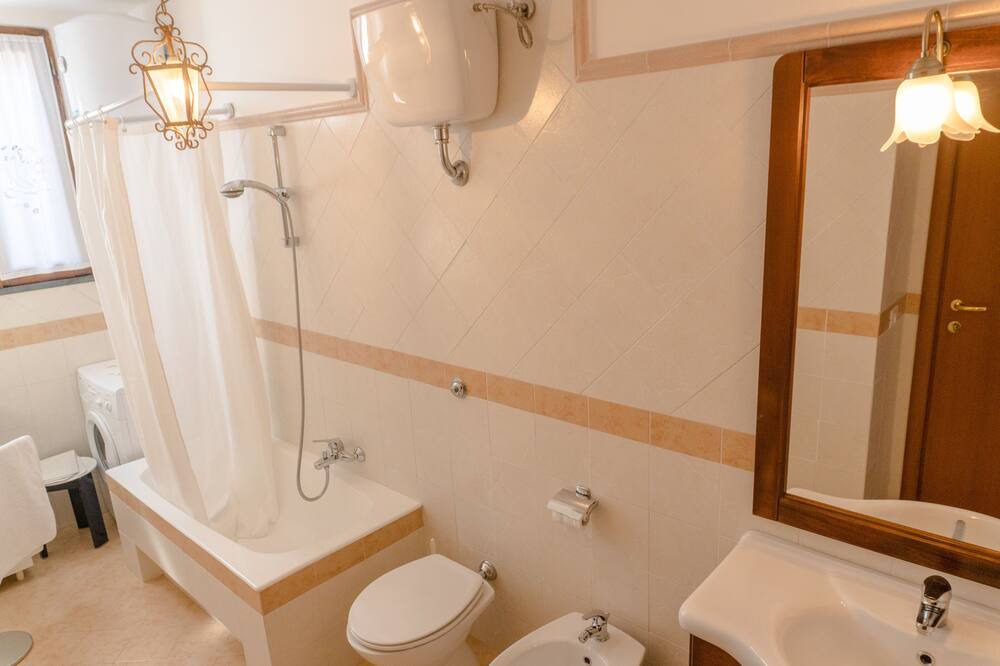 Photo of Bathroom in Termini