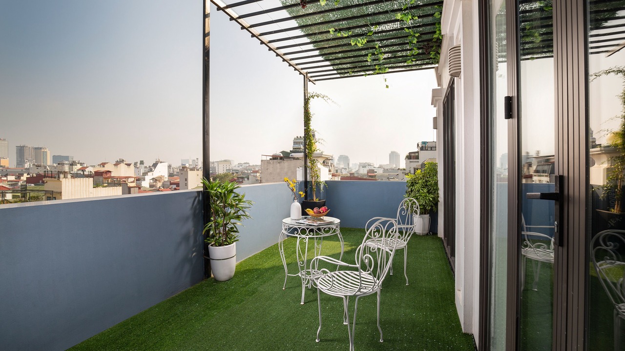 Photo of Patio Balcony in Hang Bo