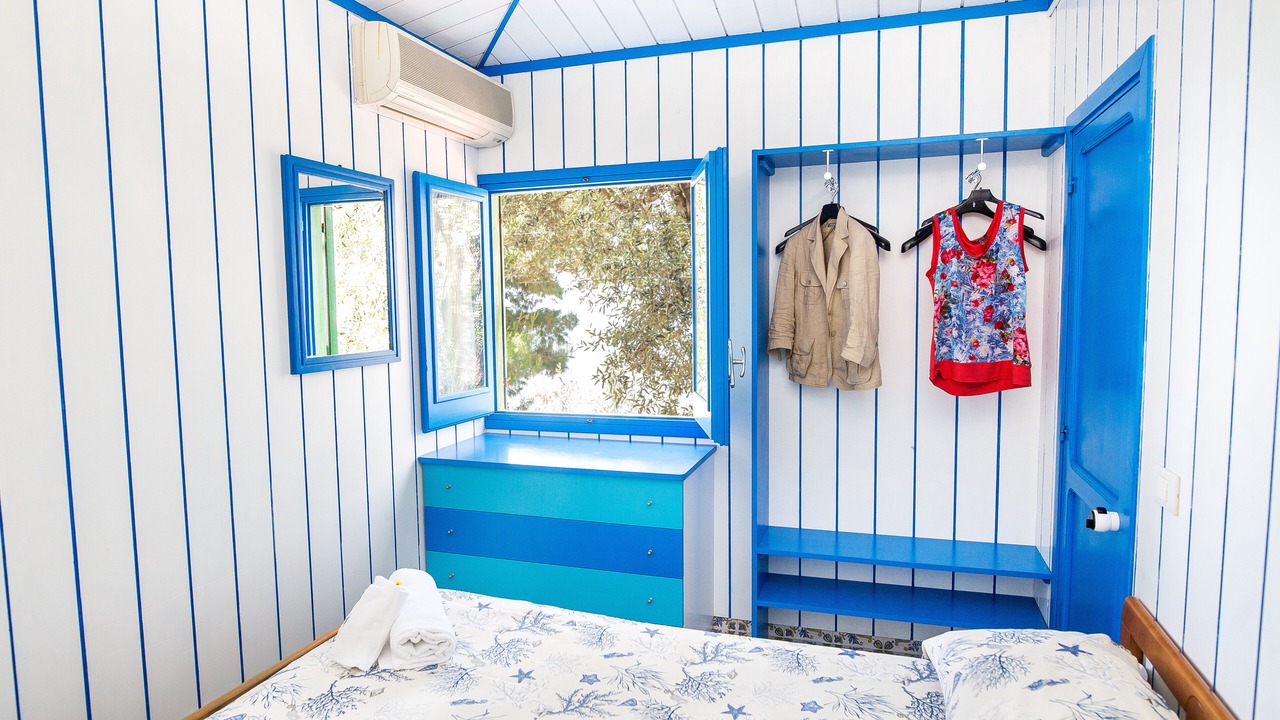 Photo of Bedroom in Meta