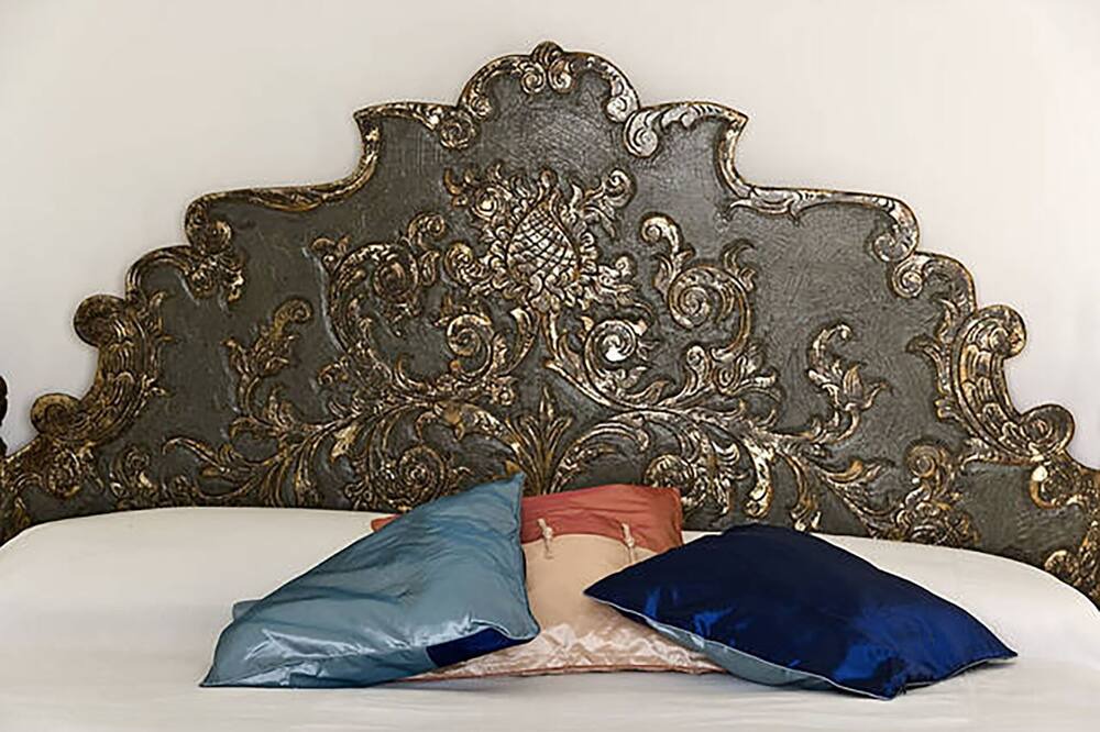 Photo of Bedroom in Pogerola