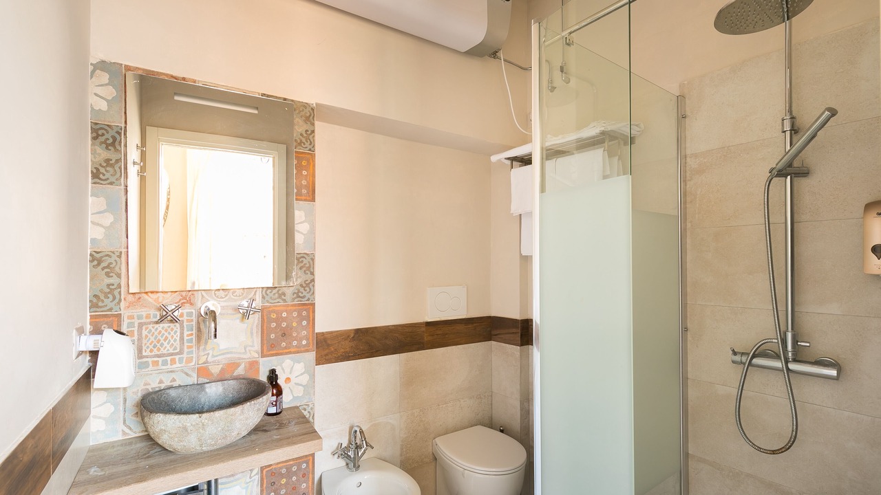 Photo of Bathroom in Calcata