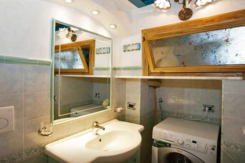 Photo of Bedroom in Pontone