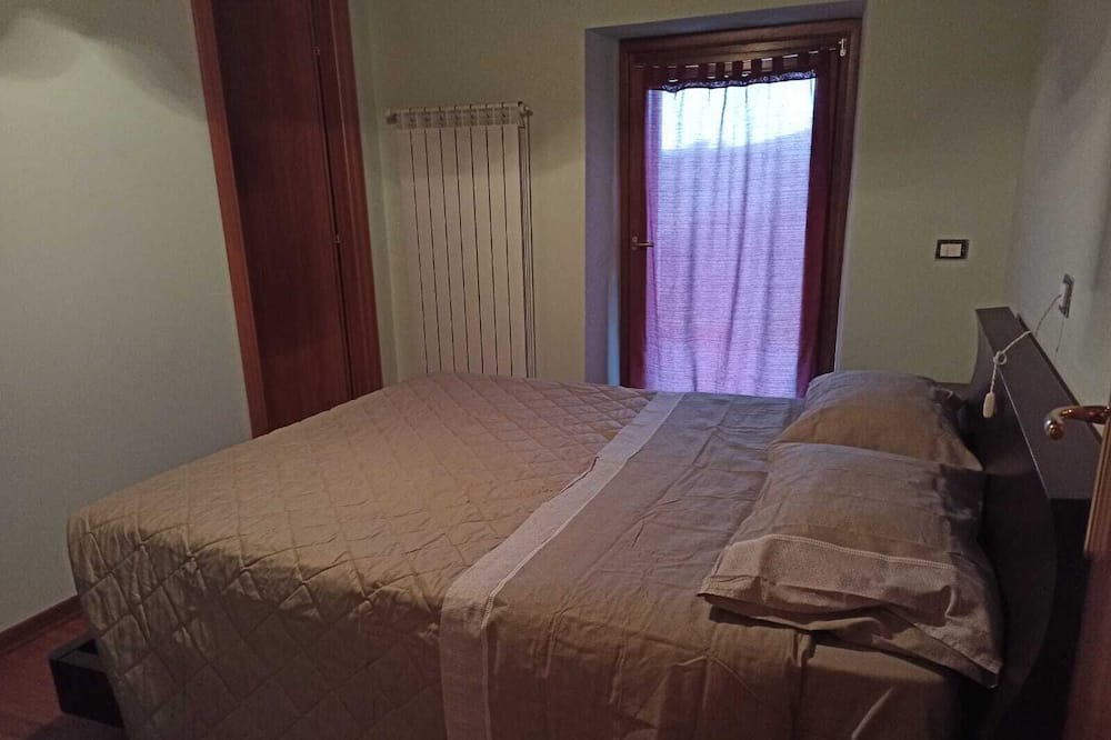Photo of Bedroom in Torricella Peligna