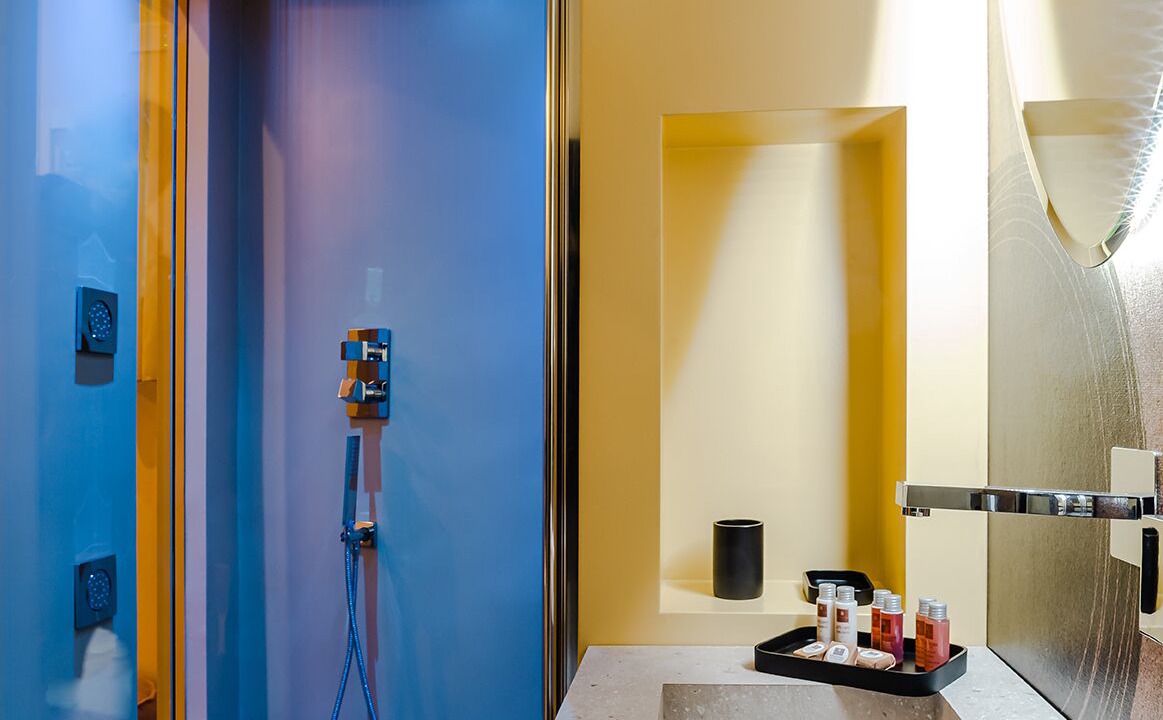 Photo of Bathroom in Castellabate Historic Centre