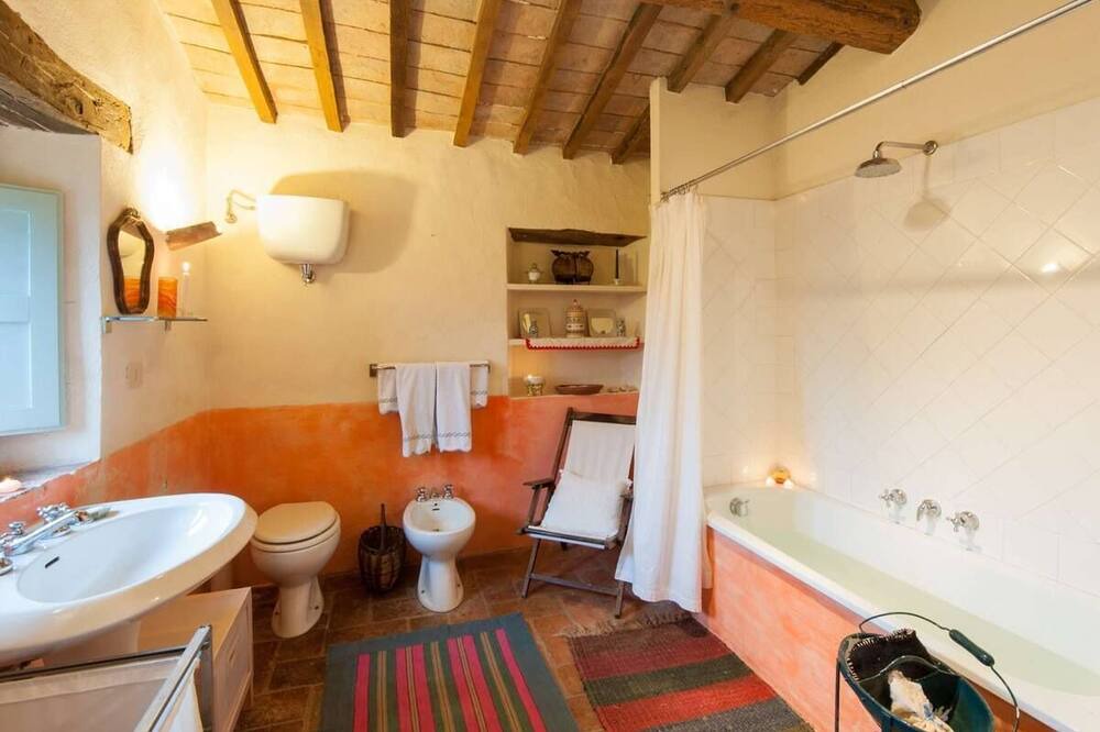 Photo of Bathroom in San Casciano dei Bagni