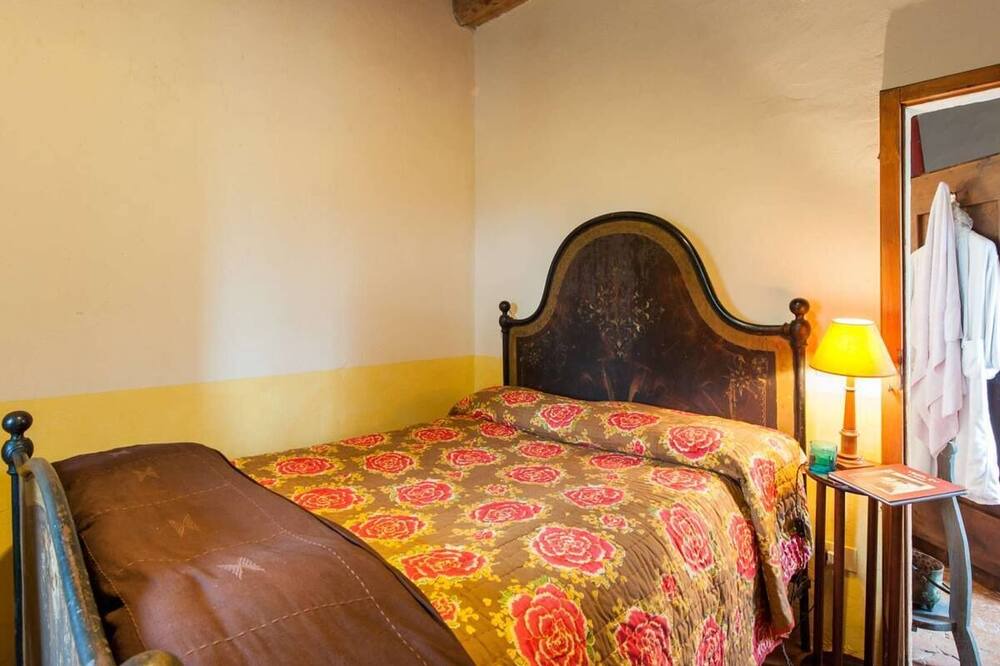 Photo of Bedroom in San Casciano dei Bagni