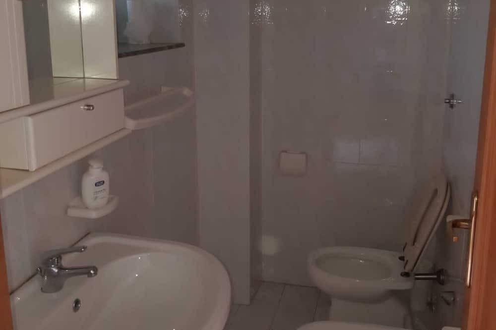 Photo of Bathroom in Roccadaspide