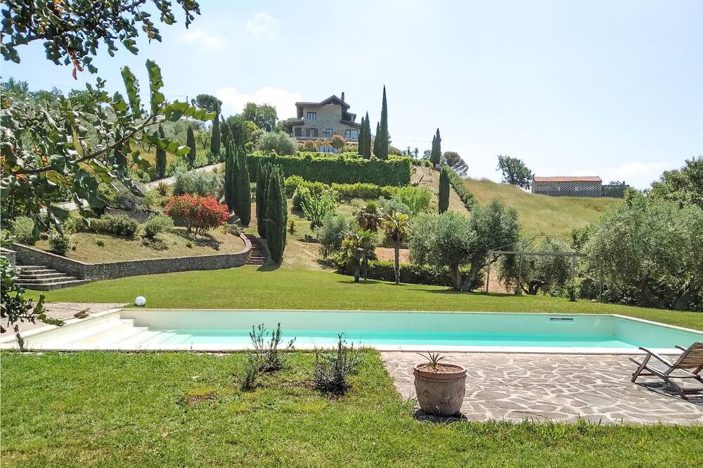 Photo of Outdoor in Serre