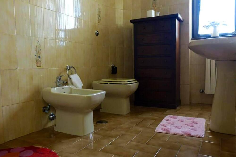 Photo of Bathroom in Trani