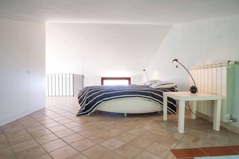 Photo of Bedroom in Lake Bracciano