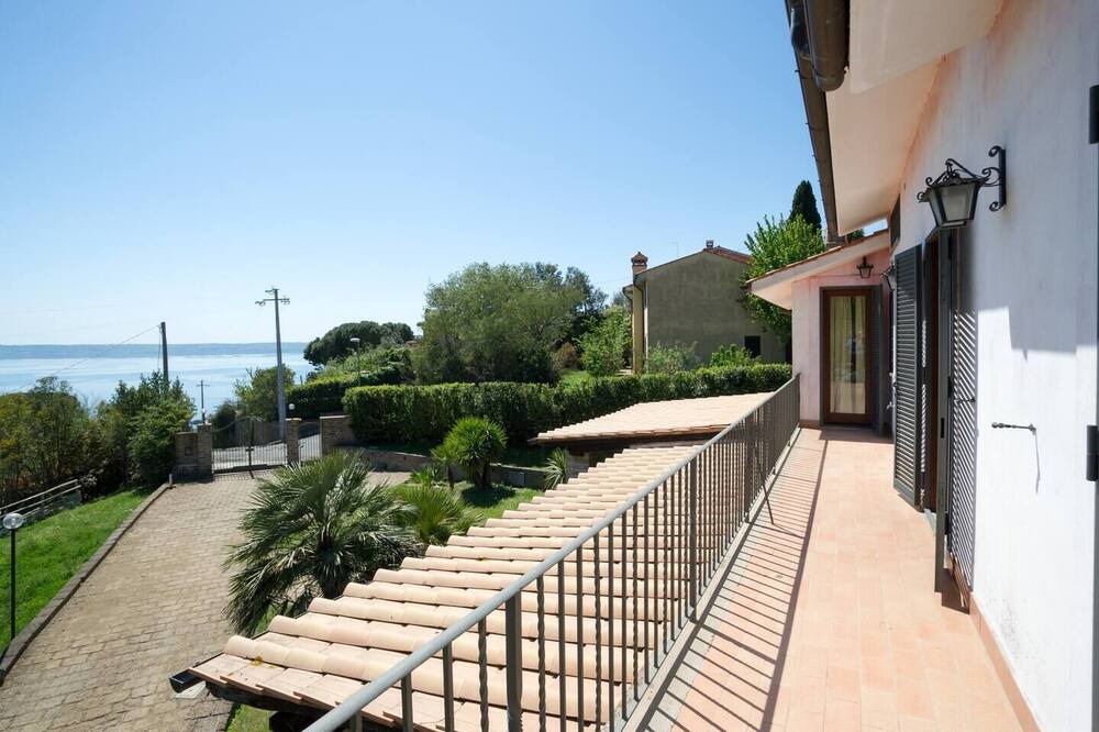 Photo of Others in Lake Bracciano