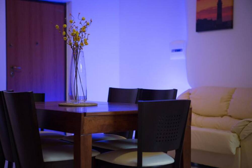 Photo of Livingroom in Laura