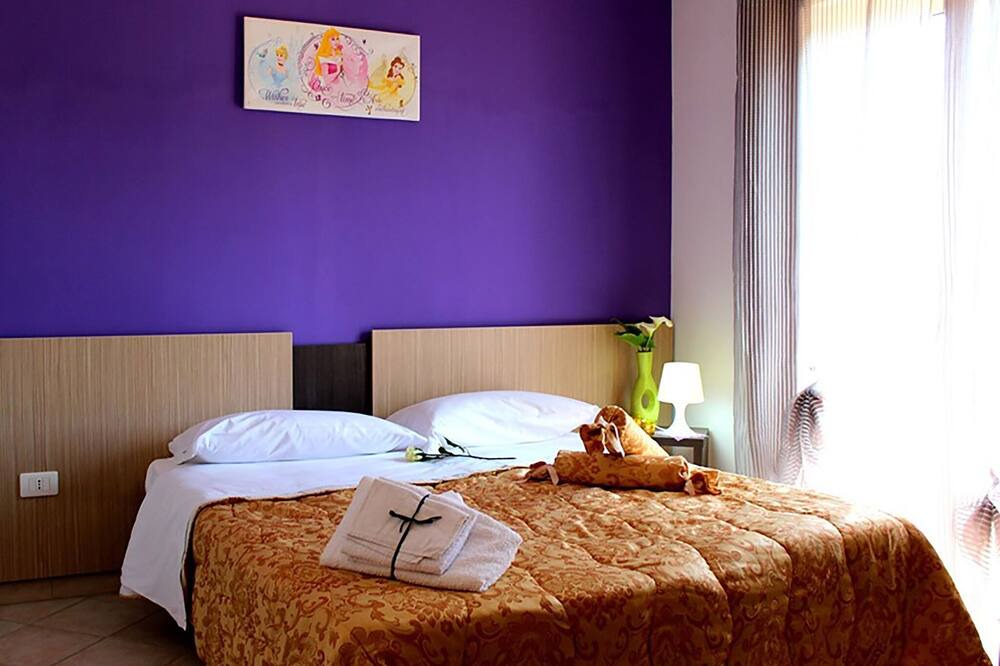 Photo of Bedroom in Laura