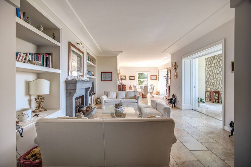 Photo of Livingroom in Schiazzano