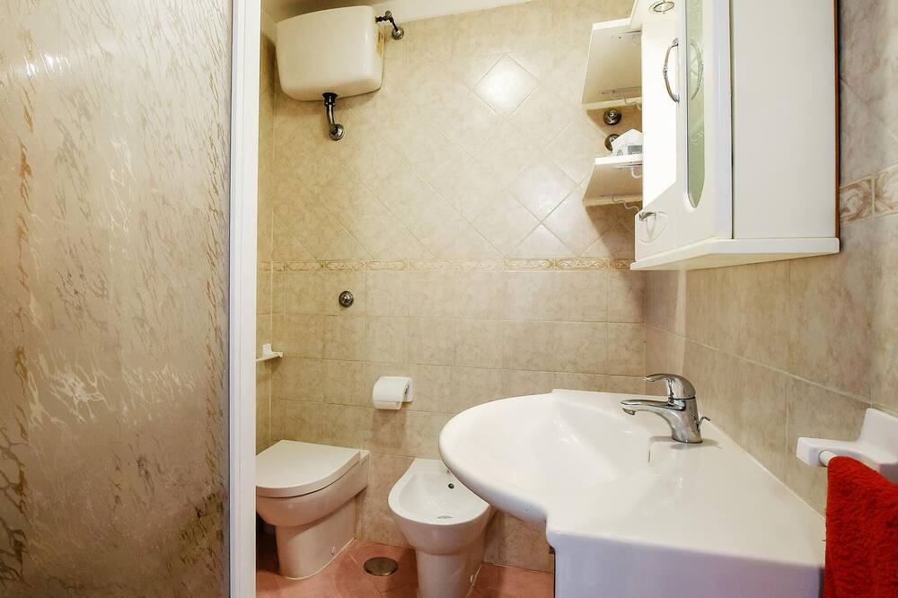 Photo of Bathroom in Pozzuoli