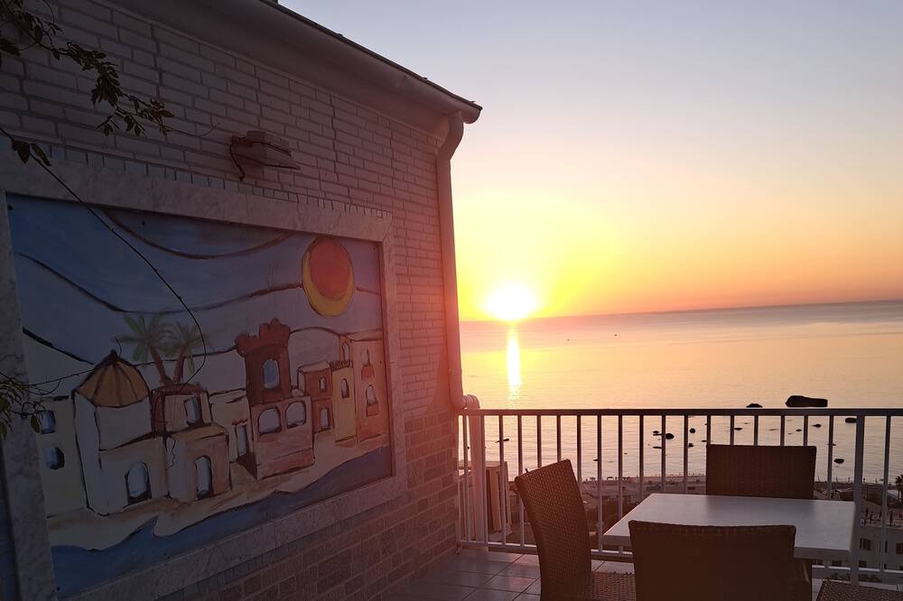 Photo of Patio Balcony in Forio