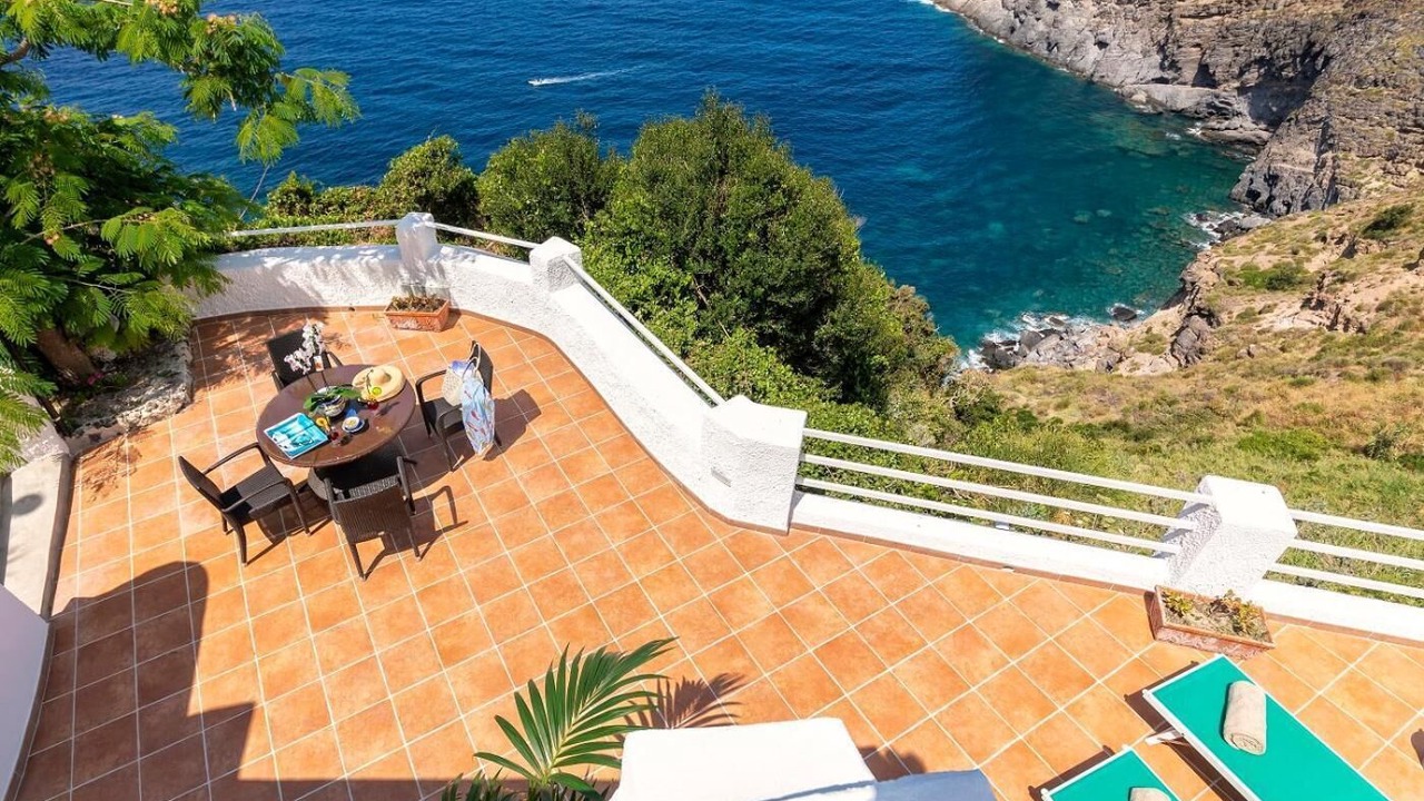 Photo of Patio Balcony in Panza