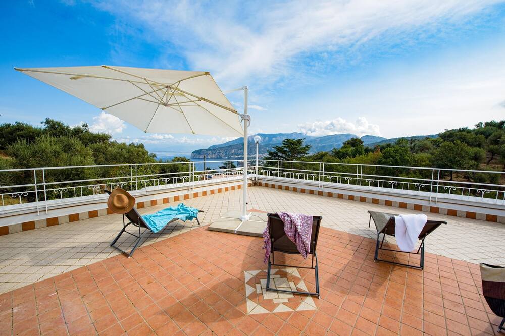Photo of Patio Balcony in Priora