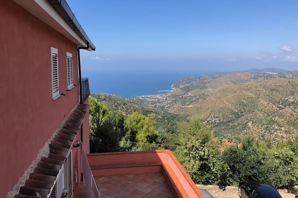 Photo of Patio Balcony in San Mauro Cilento