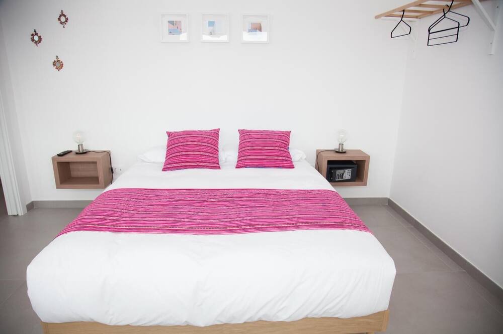 Photo of Bedroom in Fuorigrotta