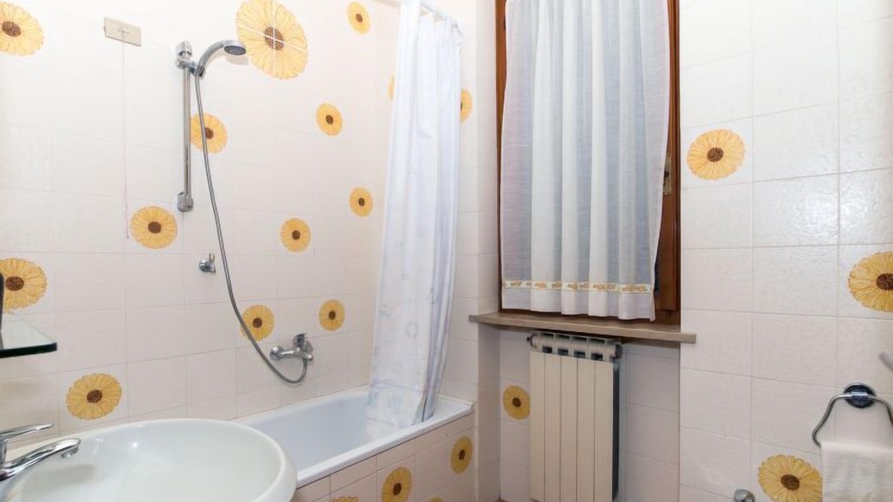 Photo of Bathroom in Frader