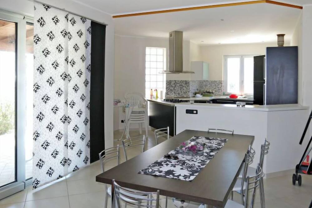 Photo of Kitchen in Tortoreto