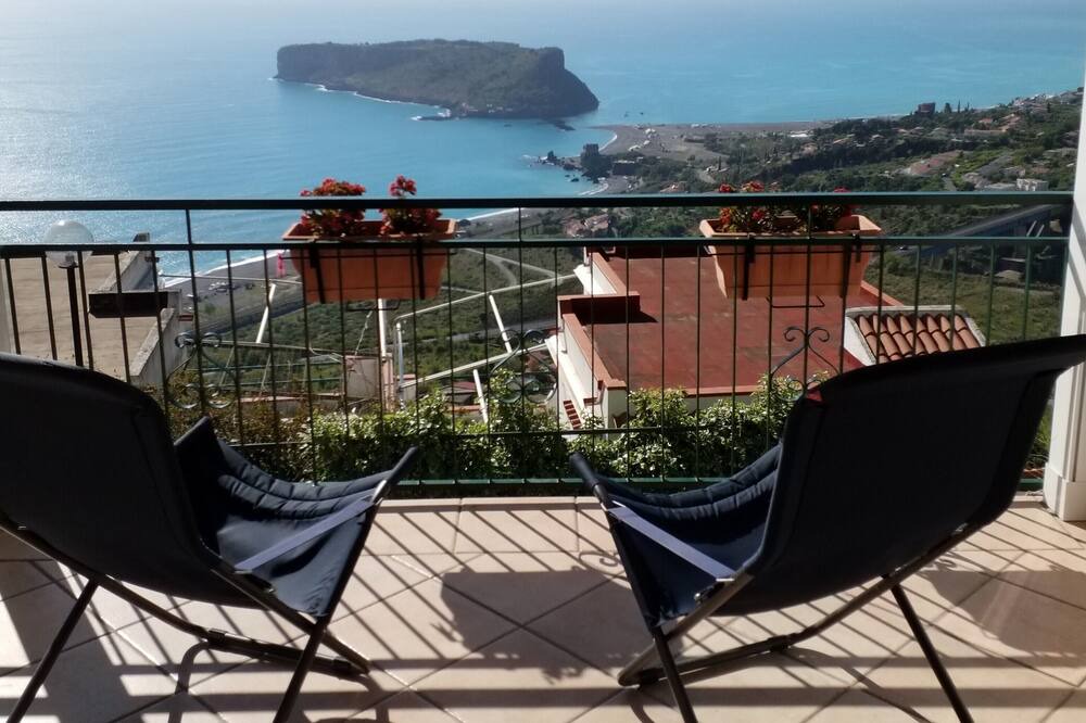 Photo of Patio Balcony in San Nicola Arcella