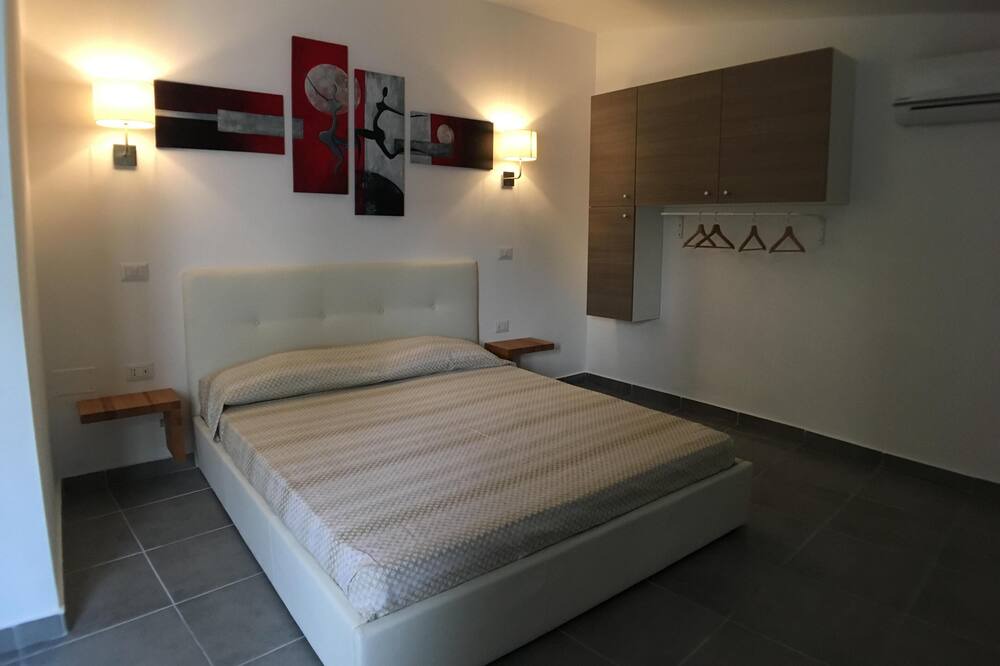 Photo of Bedroom in Corato