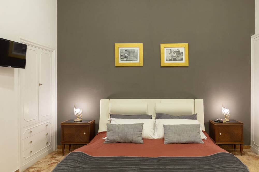 Photo of Bedroom in Montecalvario