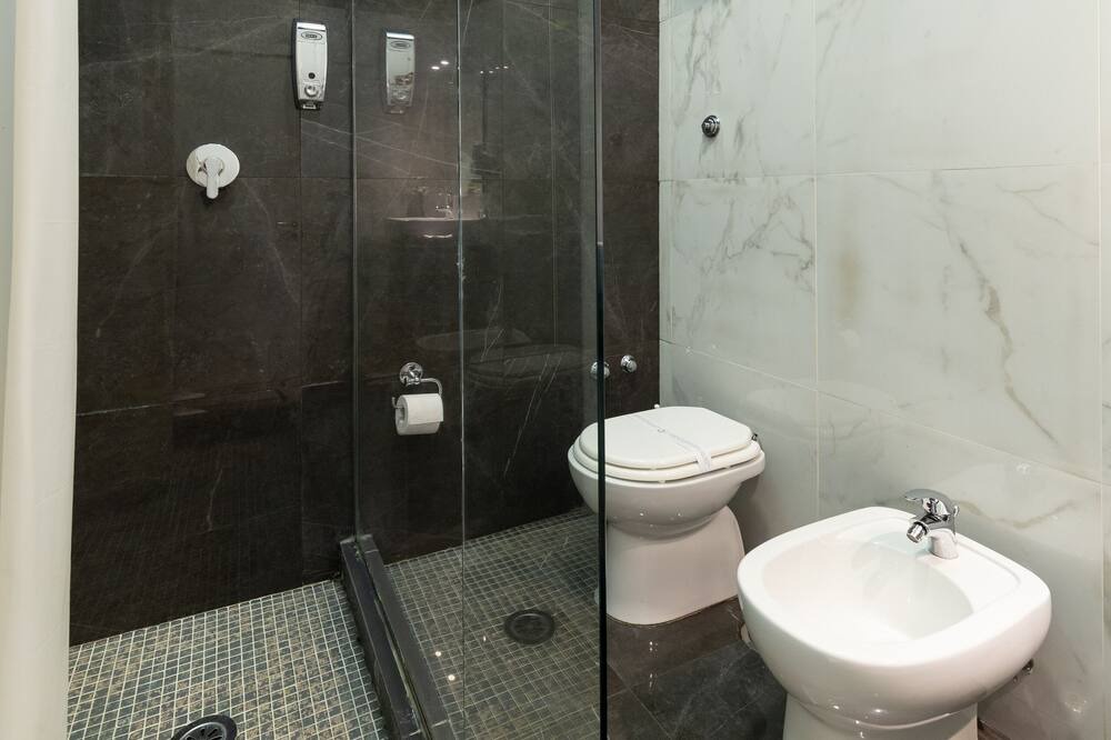 Photo of Bathroom in Montecalvario