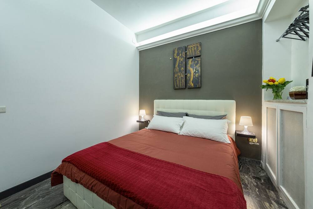 Photo of Bedroom in Montecalvario