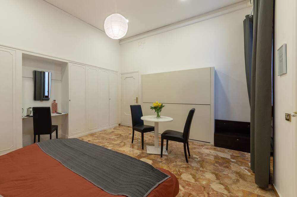 Photo of Bedroom in Montecalvario